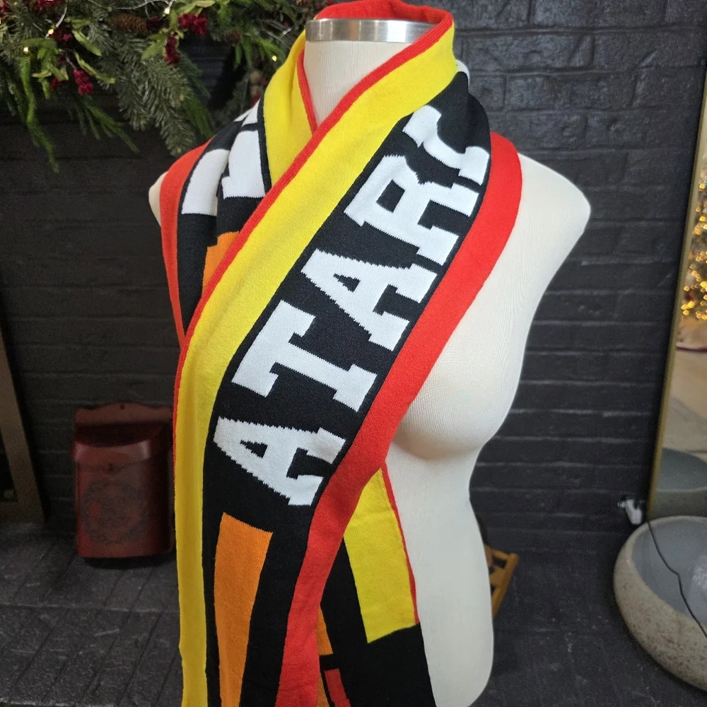 RARE Atari 4 Life Knit Scarf Manufacturer Sample 2018 Retro Gaming Arcade Stripe